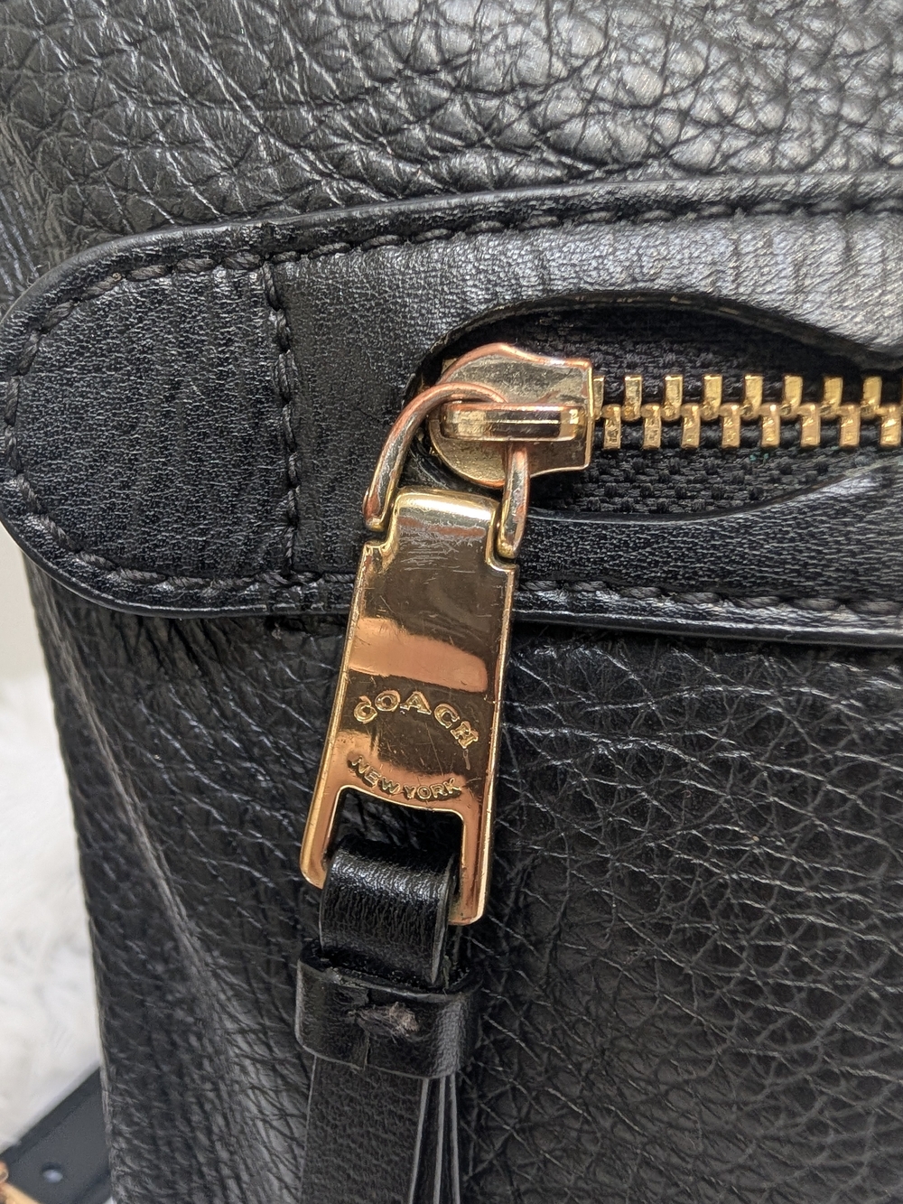 Coach Mae F34823 Black Pebbled Leather Crossbody - Picture 8 of 15